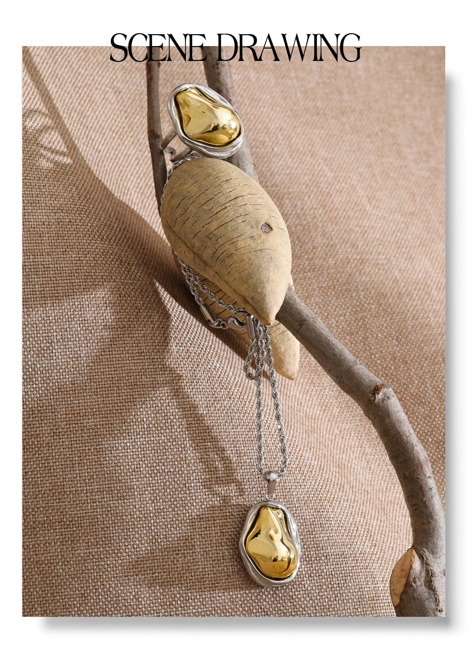 Pearl beaded geometric necklace in gold-plated stainless steel with pearl.