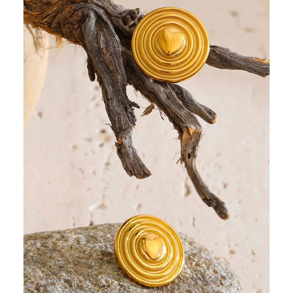 Heart geometric earrings in gold-plated stainless steel.