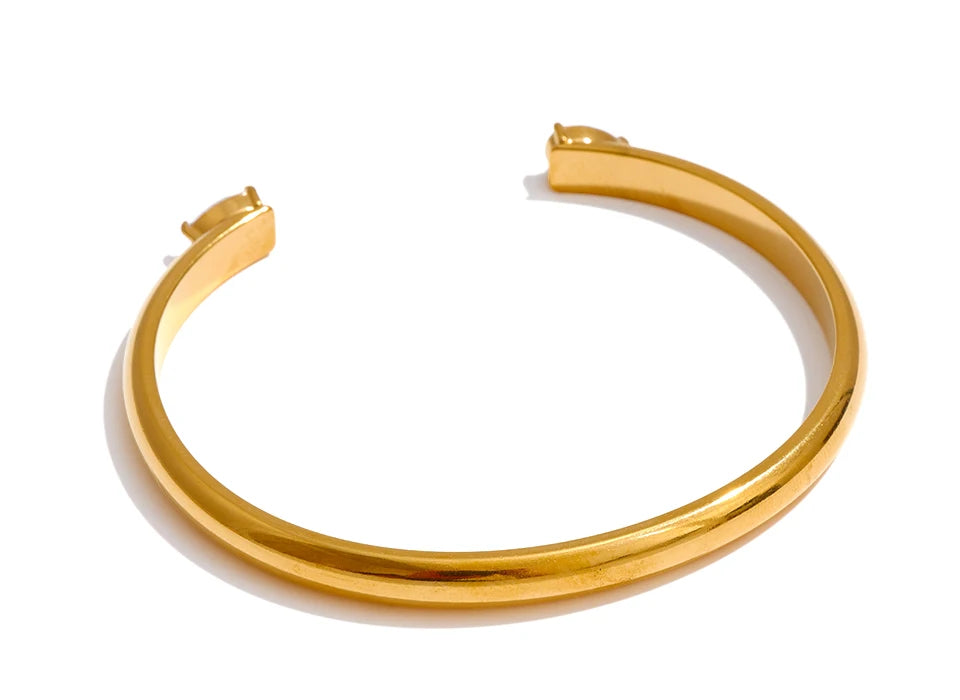 Cubic Zirconia Geometric Bracelet — Gold-Plated Stainless Steel with Cubic Zirconia · PS1592