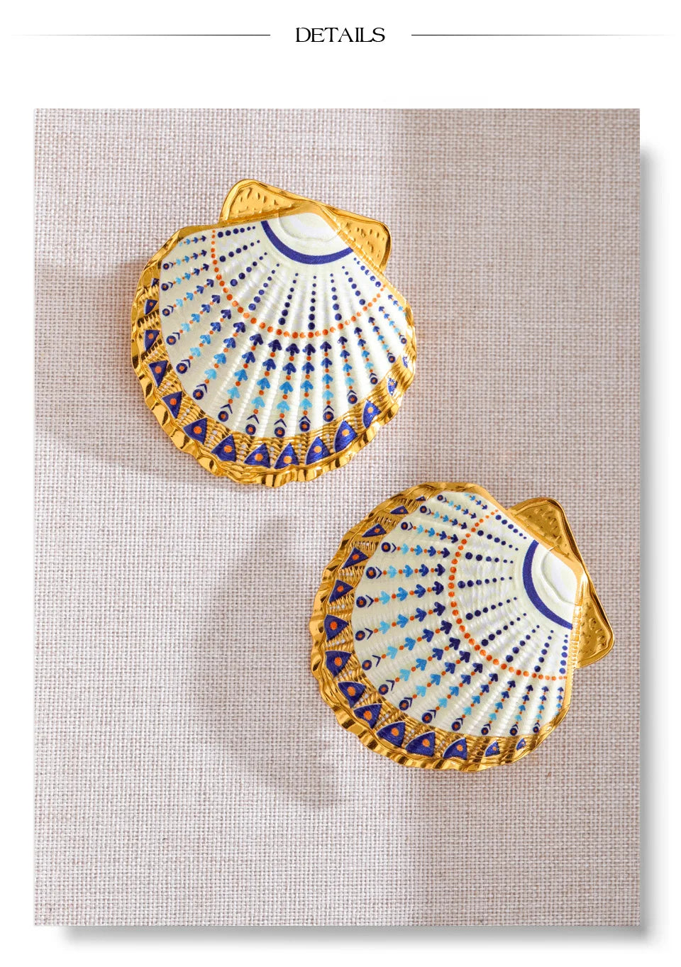 Shell enamel y2k earrings in gold-plated stainless steel with shell and enamel.