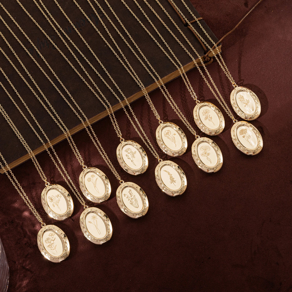 December Flower Opening and Closing Album Necklace Oval Flower Pendant Birth Flower Clavicle Chain Gold Plated Color Preserved