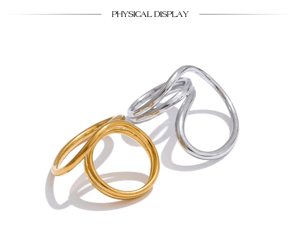 Geometric ring in 18K gold-plated stainless steel.