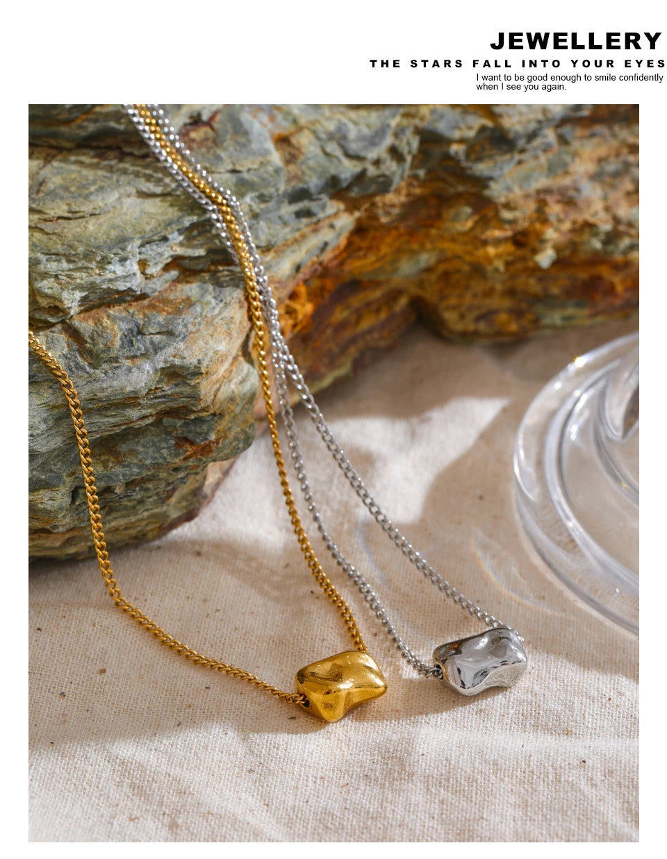 Hammered geometric necklace in gold-plated stainless steel.