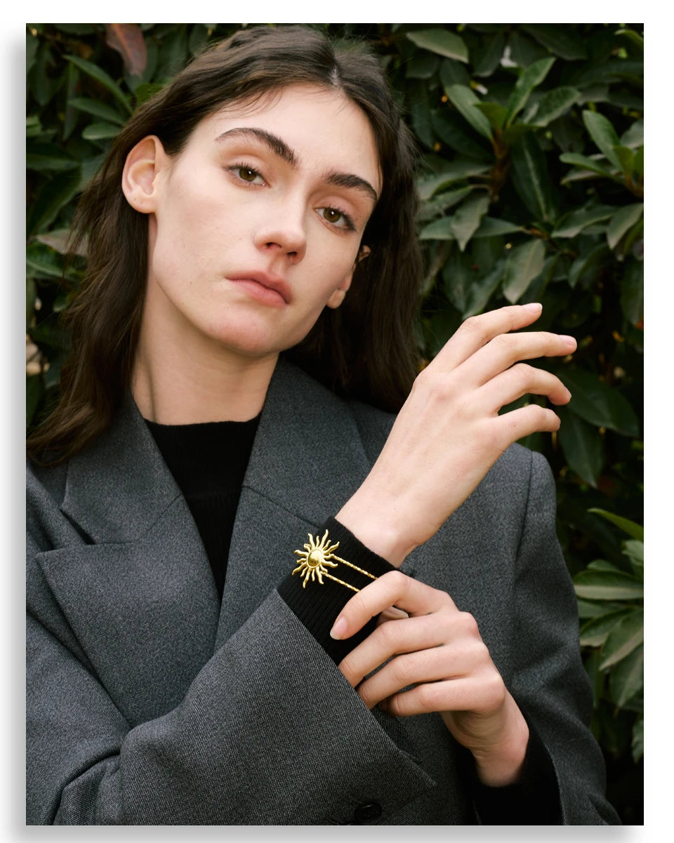 Shell Star Sun Bracelet — Gold-Plated Stainless Steel with Shell · PS2309