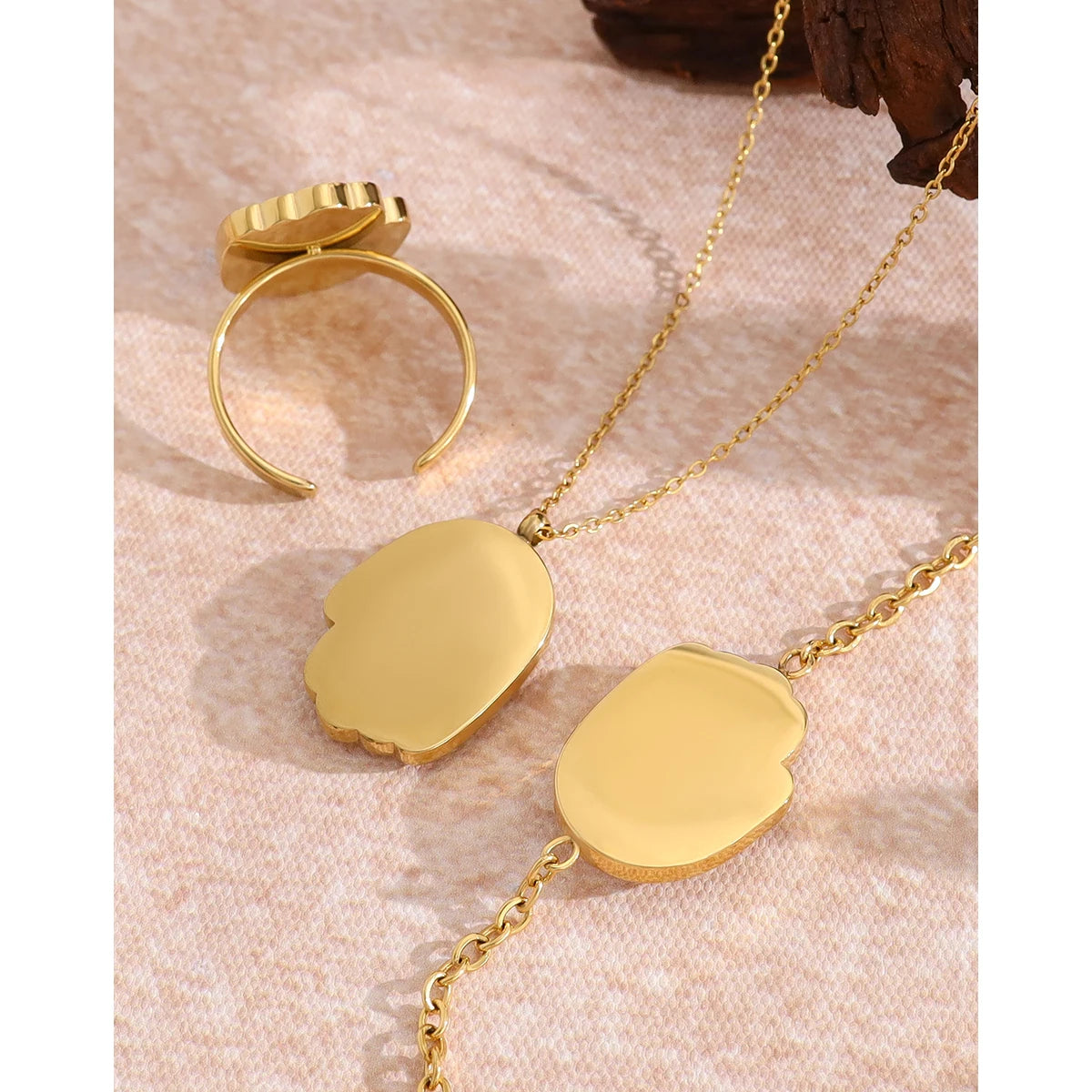 Shell Crystal Charm Necklace Ring — 316L Stainless Steel · PS434