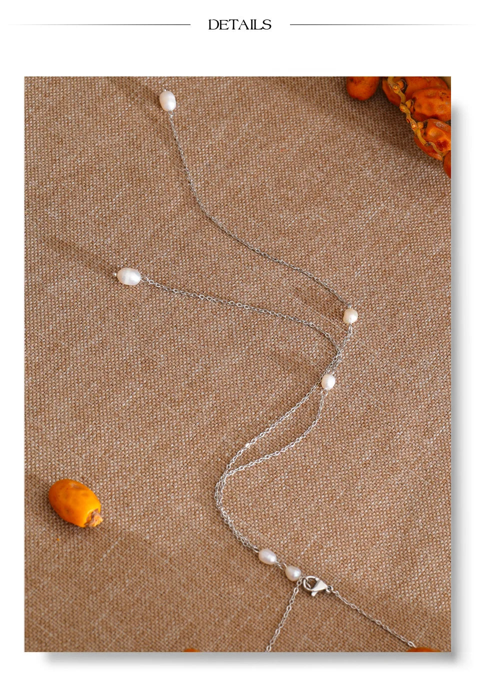 Freshwater pearl geometric chain necklace in gold-plated stainless steel with freshwater pearl.