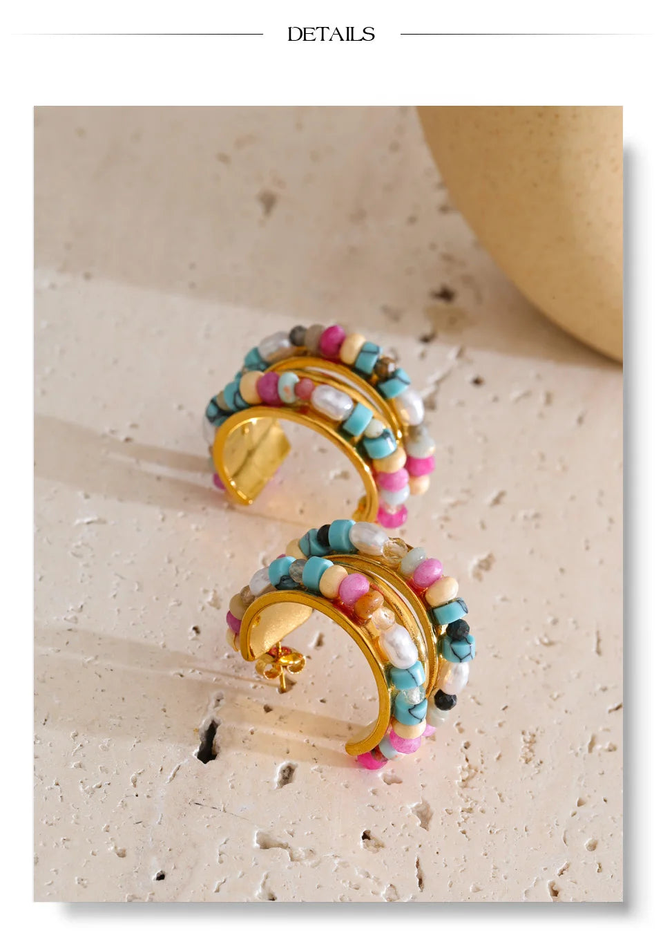 Pearl crystal natural stone earrings in gold-plated stainless steel with pearl and natural stone.