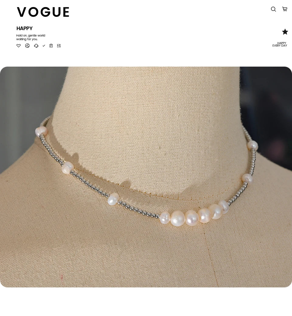 Freshwater pearl geometric necklace in gold-plated stainless steel with freshwater pearl.
