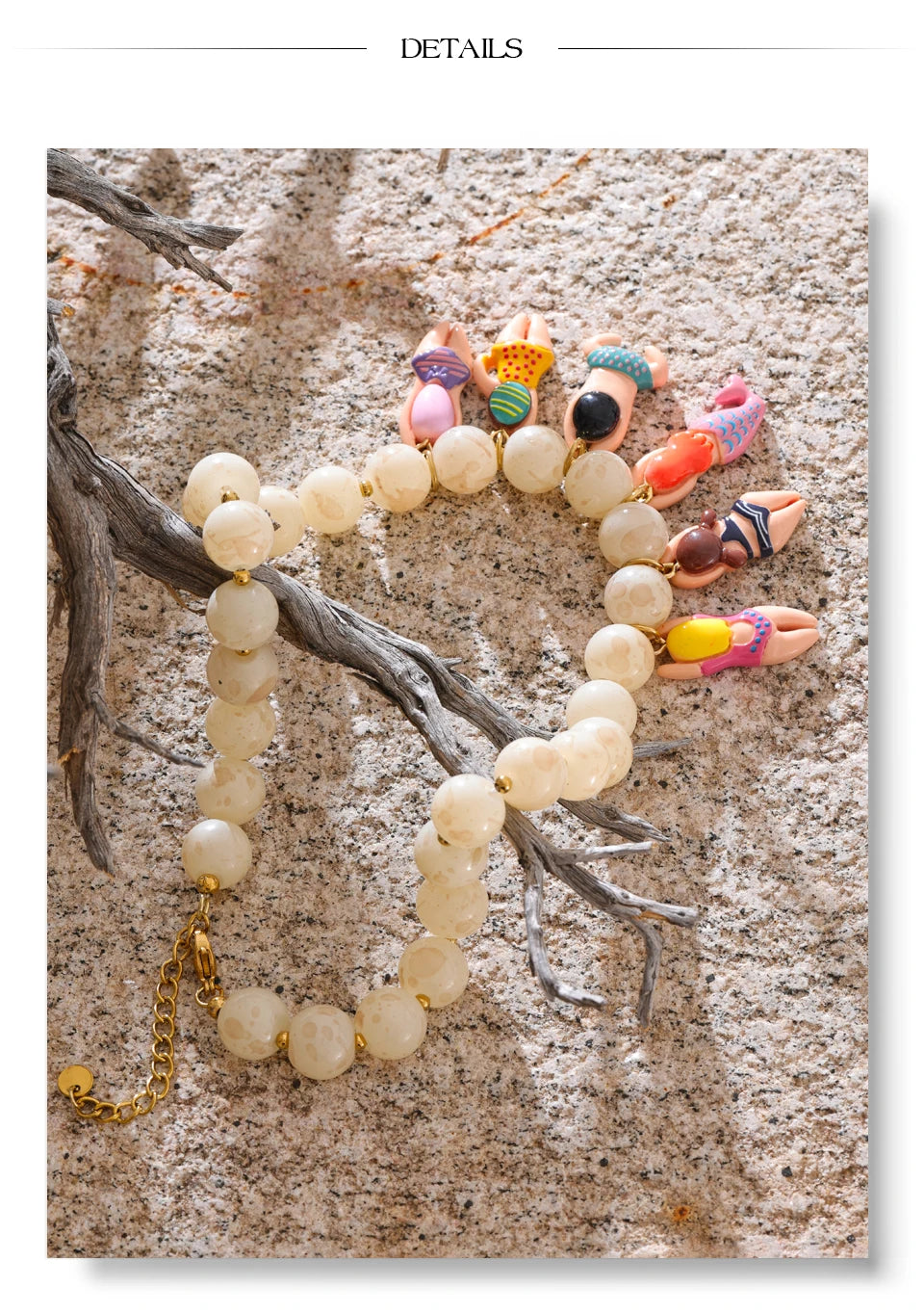 Resin glass natural stone necklace in gold-plated stainless steel with natural stone and resin.