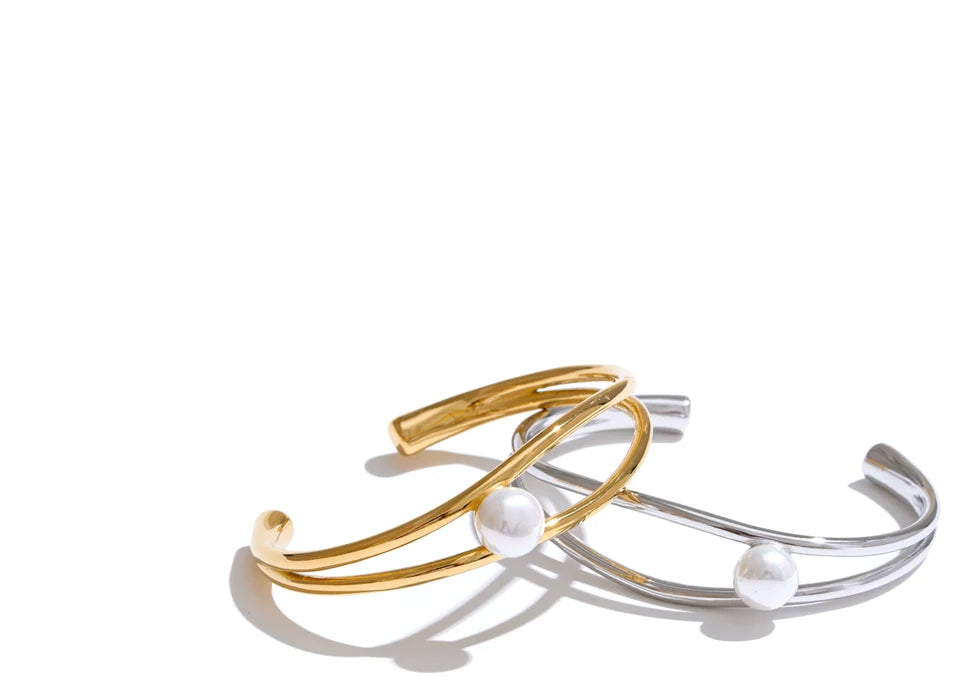 Pearl Geometric Bracelet — Gold-Plated Stainless Steel with Pearl · PS1718