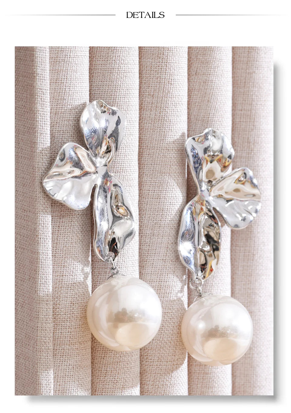 Pearl flower earrings in gold-plated stainless steel with pearl.