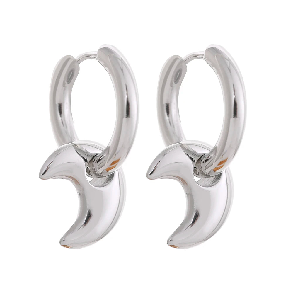 Heart star moon earrings in gold-plated stainless steel.