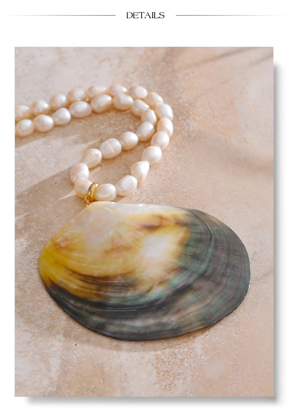 Pearl shell geometric necklace in gold-plated stainless steel with pearl and shell.