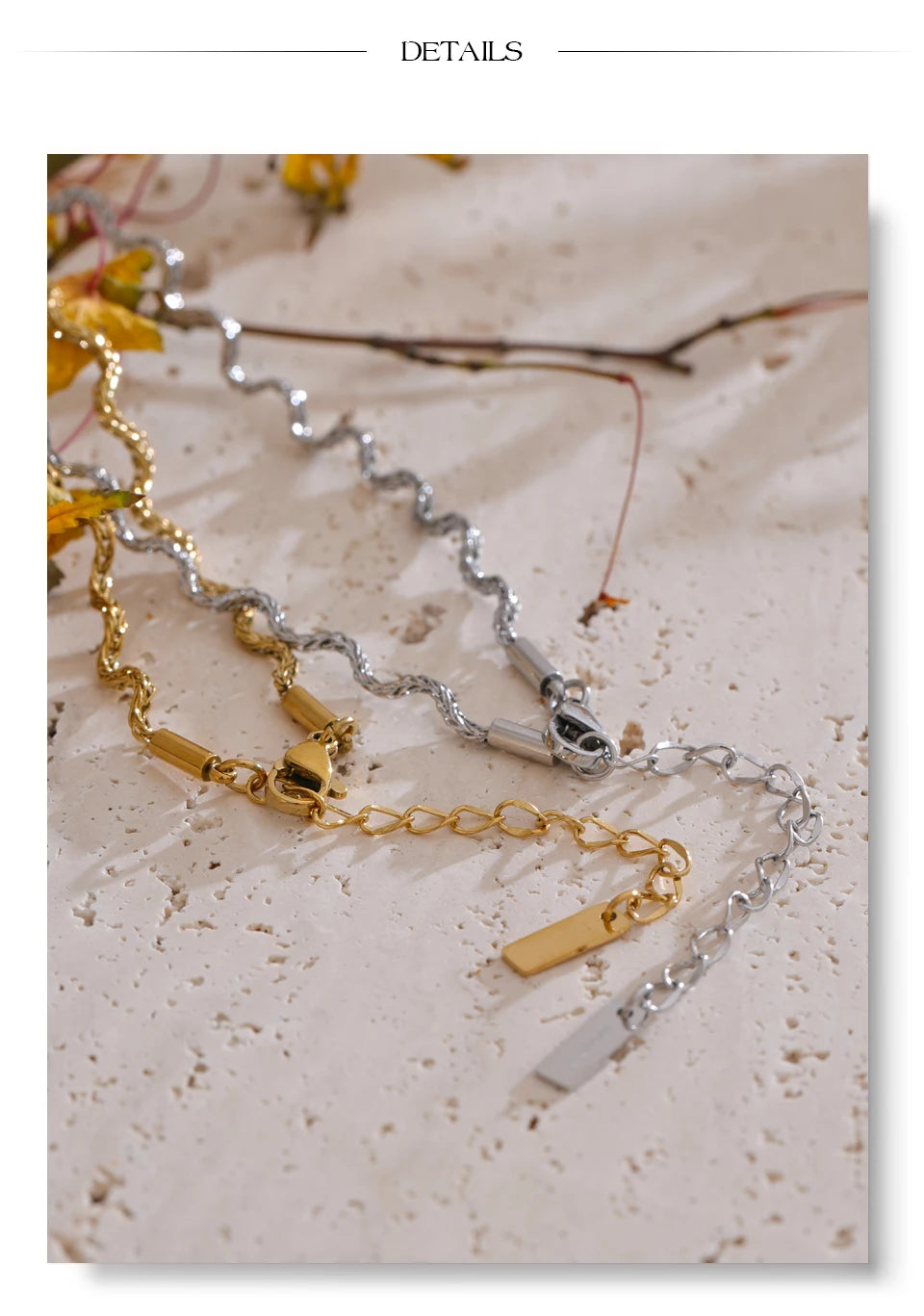 Geometric chain necklace in gold-plated stainless steel.