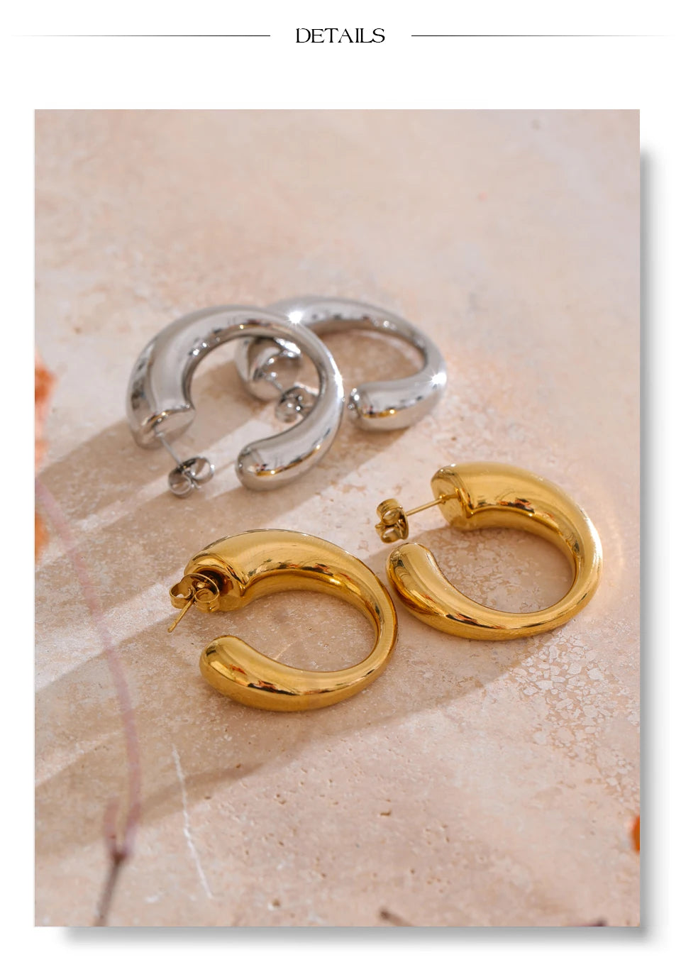 Minimalist geometric earrings in gold-plated stainless steel.