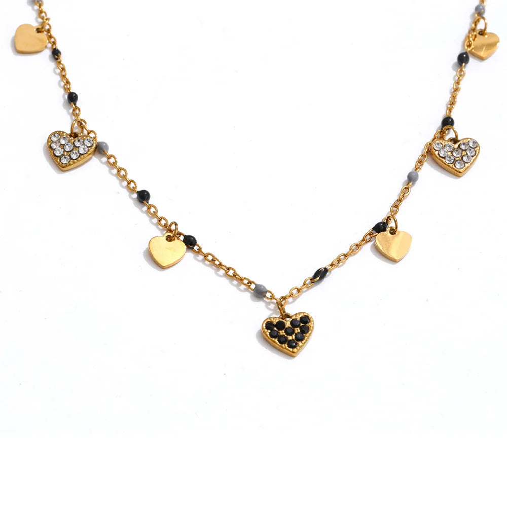 Crystal natural stone heart necklace in gold-plated stainless steel with natural stone and crystal.