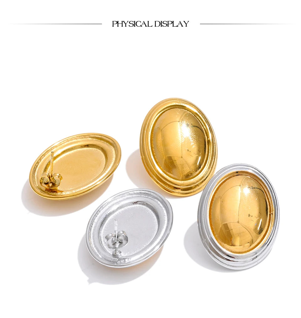 Geometric earrings in gold-plated stainless steel.