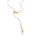 Pearl geometric chain necklace in gold-plated stainless steel with pearl.