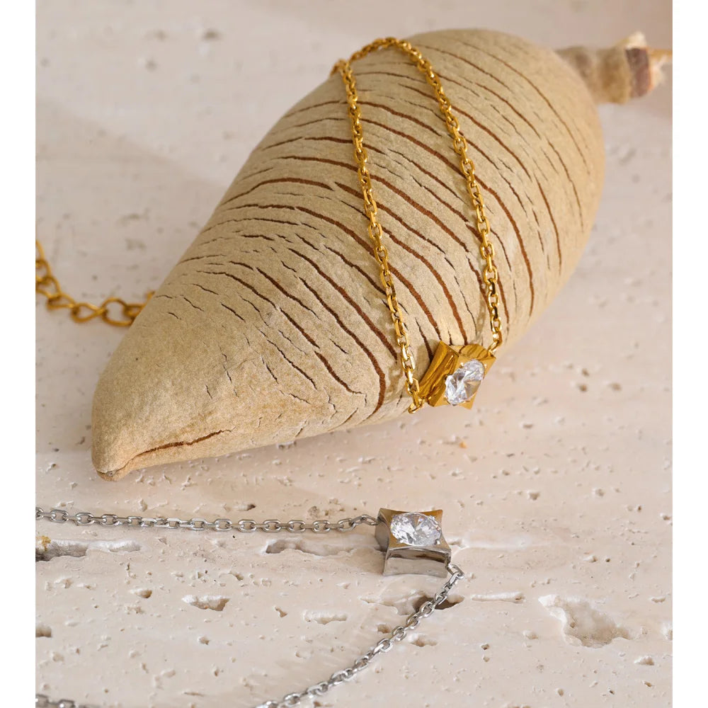 Cubic Zirconia Star Geometric Bracelet — Gold-Plated Stainless Steel with Cubic Zirconia · PS1229