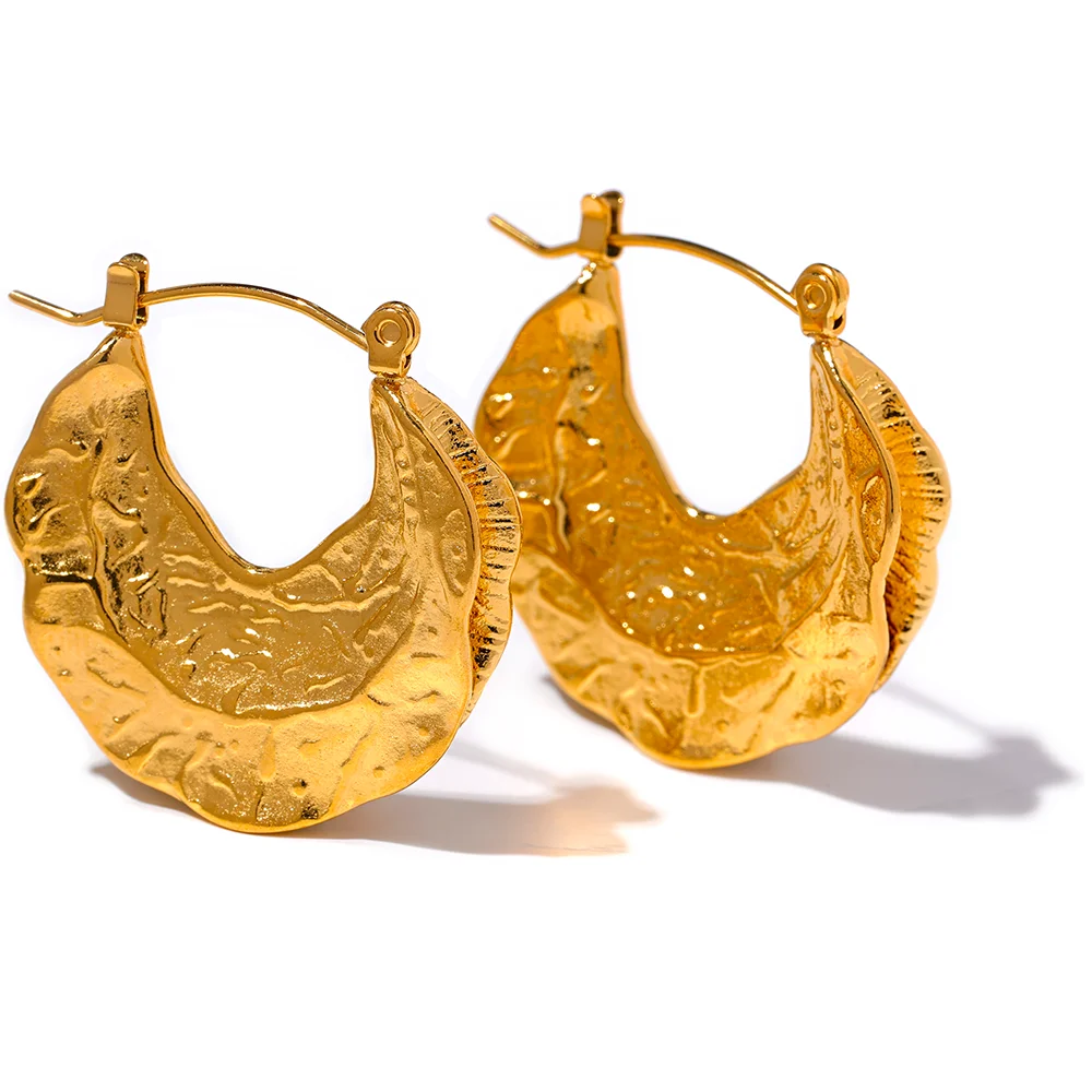 Gold-plated stainless steel earrings with a leafy design.