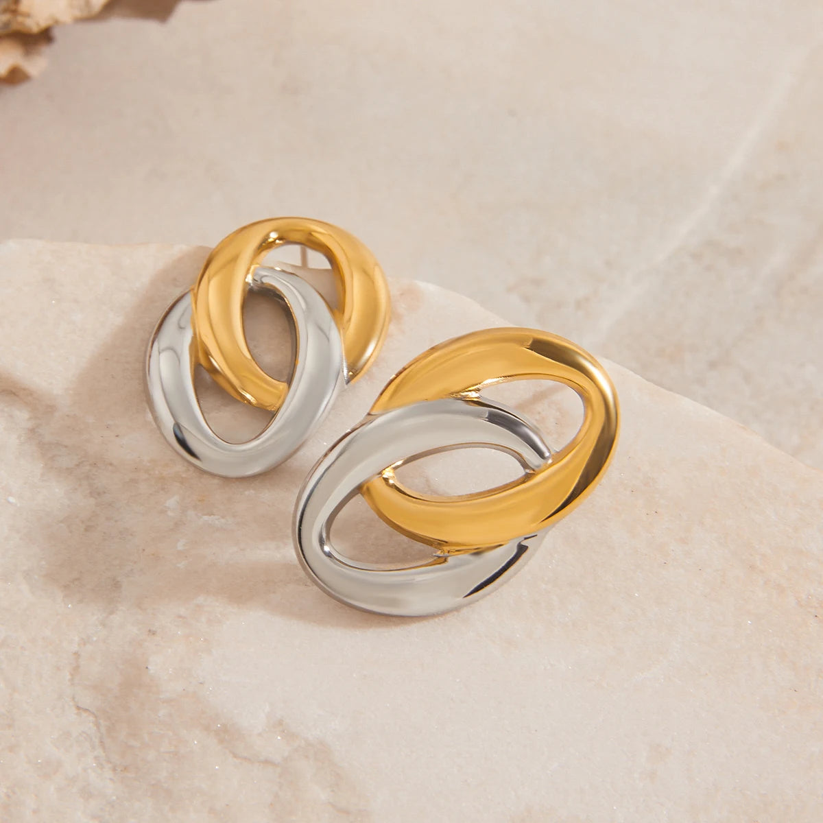 Two-Tone Oval Link Earrings — Stainless Steel · PS101