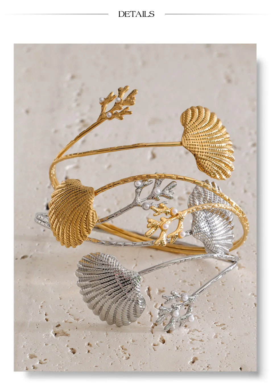 Shell geometric bracelet in gold-plated stainless steel with shell.