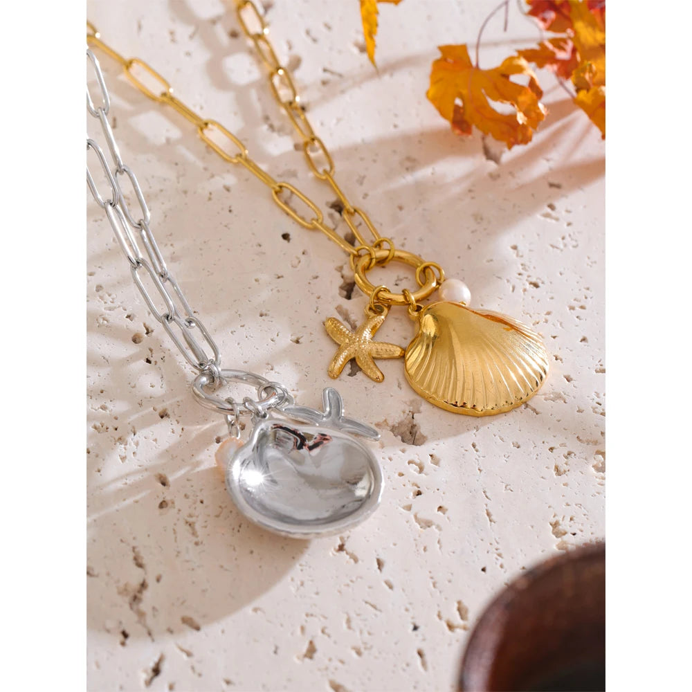 Freshwater Pearl Shell Star Necklace — Gold-Plated Stainless Steel with Freshwater Pearl and Shell · PS2305