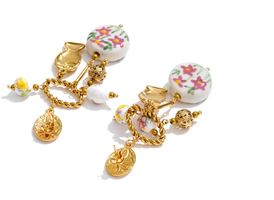 Flower Earrings — Gold-Plated Stainless Steel · PS1661