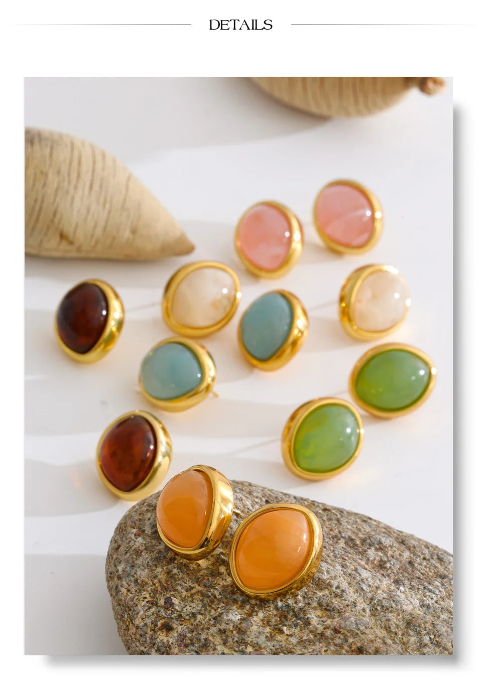 Resin multi-color geometric earrings in gold-plated stainless steel with resin.