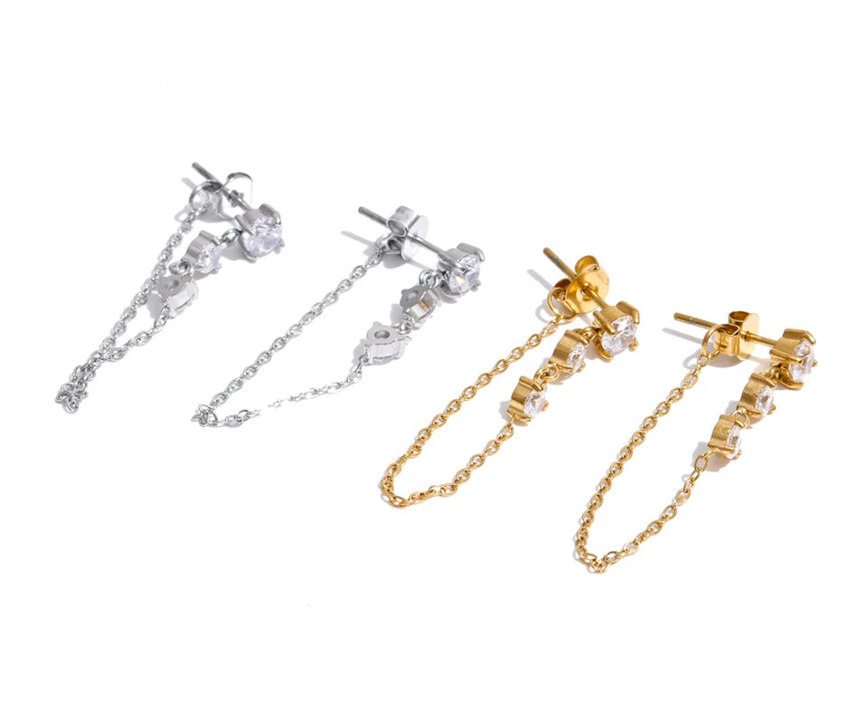Cubic zirconia geometric chain earrings in gold-plated stainless steel with cubic zirconia.