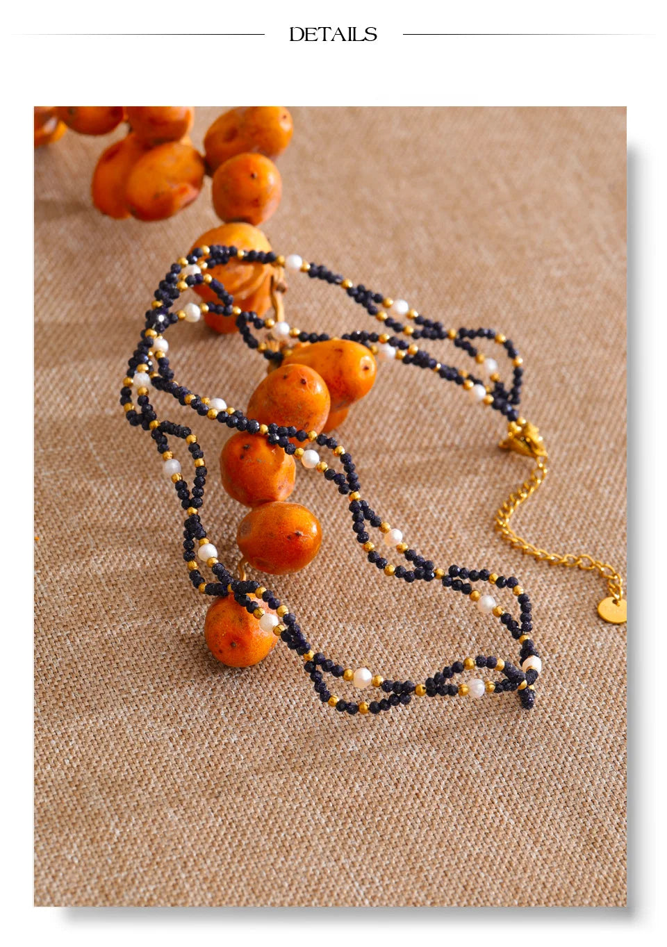 Pearl natural stone beaded necklace in gold-plated stainless steel with pearl and natural stone.
