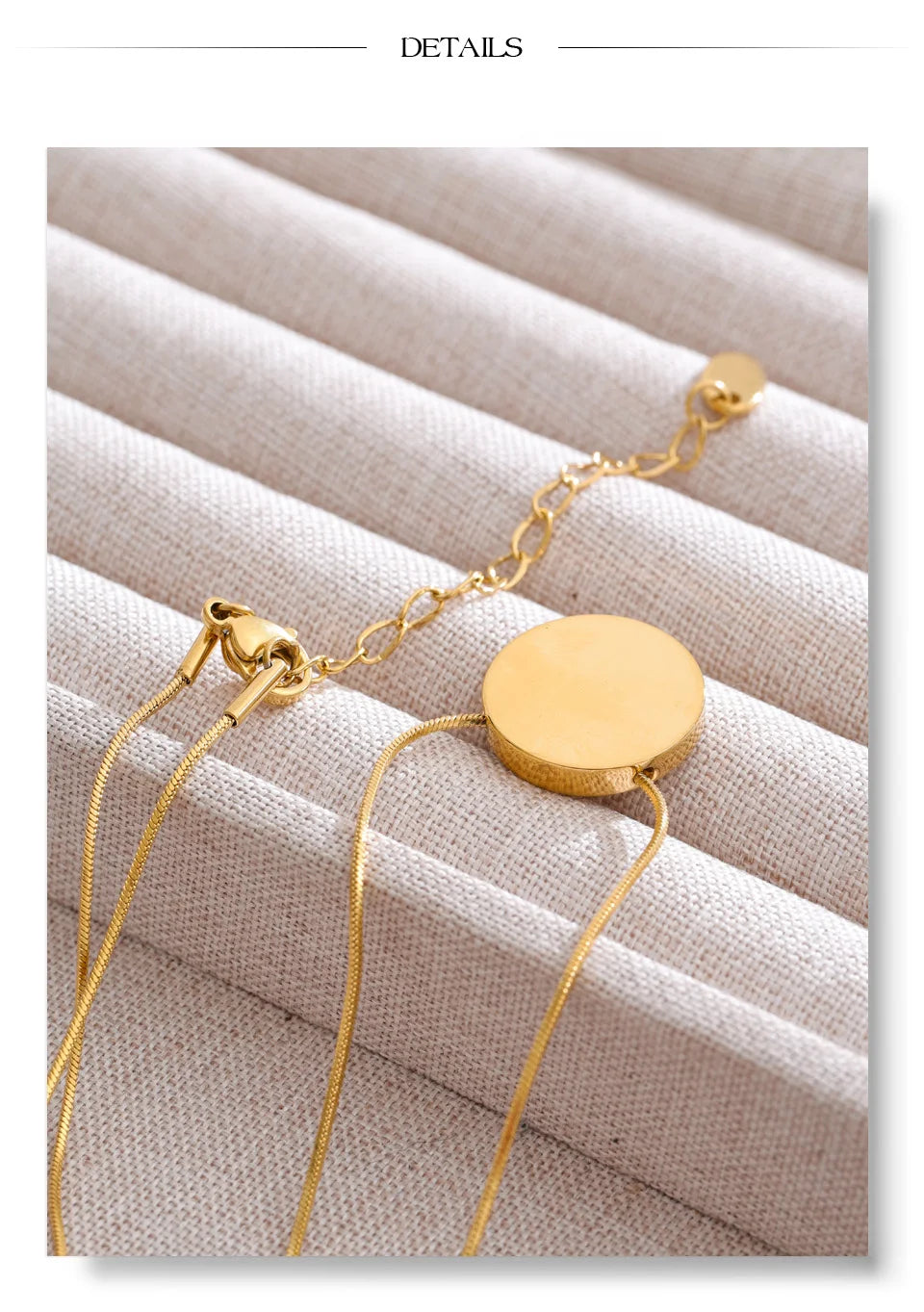 Coin geometric necklace in gold-plated stainless steel.