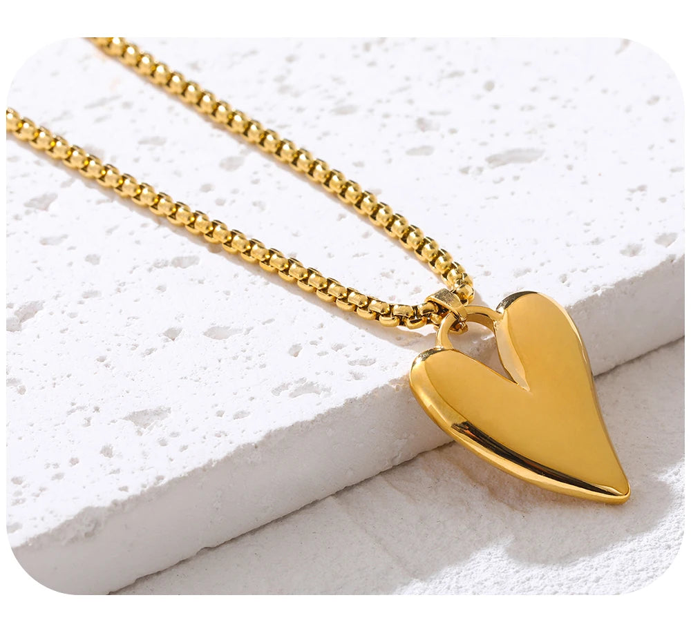 Irregular Heart Pendant Necklace — 316L Stainless Steel · PS412