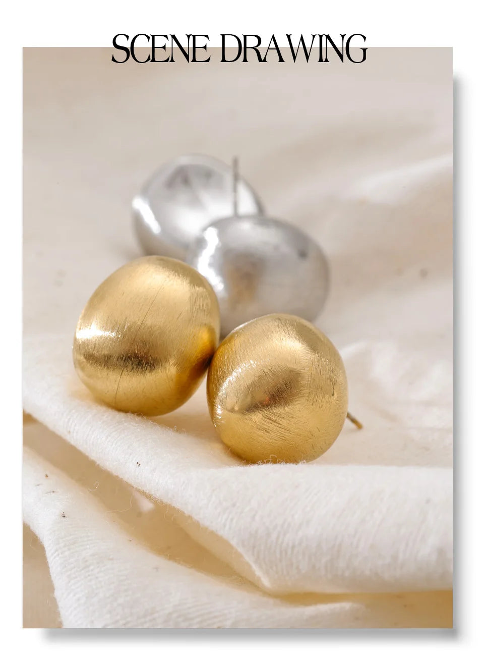 Vintage geometric earrings in gold-plated stainless steel.