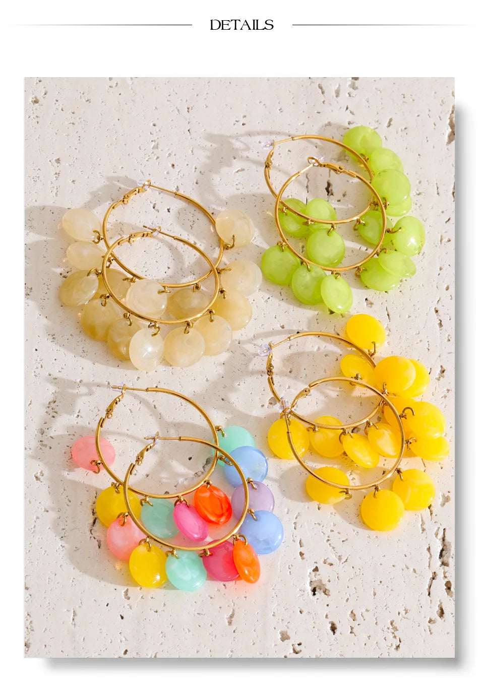 Resin multi-color geometric earrings in gold-plated stainless steel with resin.