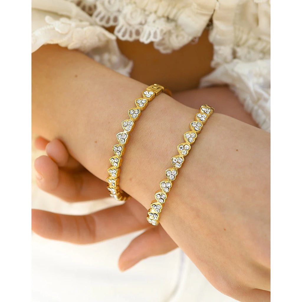 Love Heart Bangle Bracelet — 316L Stainless Steel · PS411