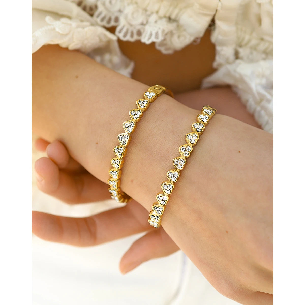 Love Heart Bangle Bracelet — 316L Stainless Steel · PS411