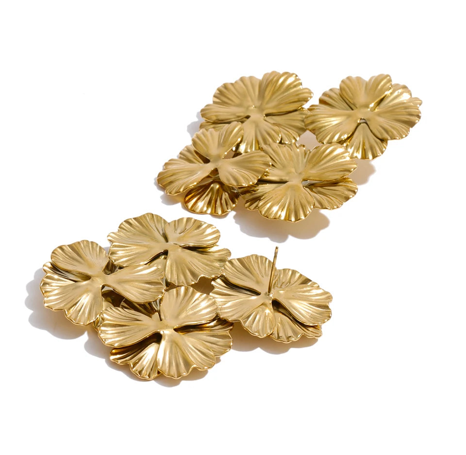 Flower Earrings — 14K Gold-Plated Stainless Steel · PS1379