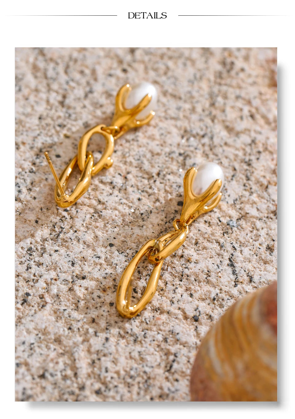 Pearl geometric earrings in gold-plated stainless steel with pearl.