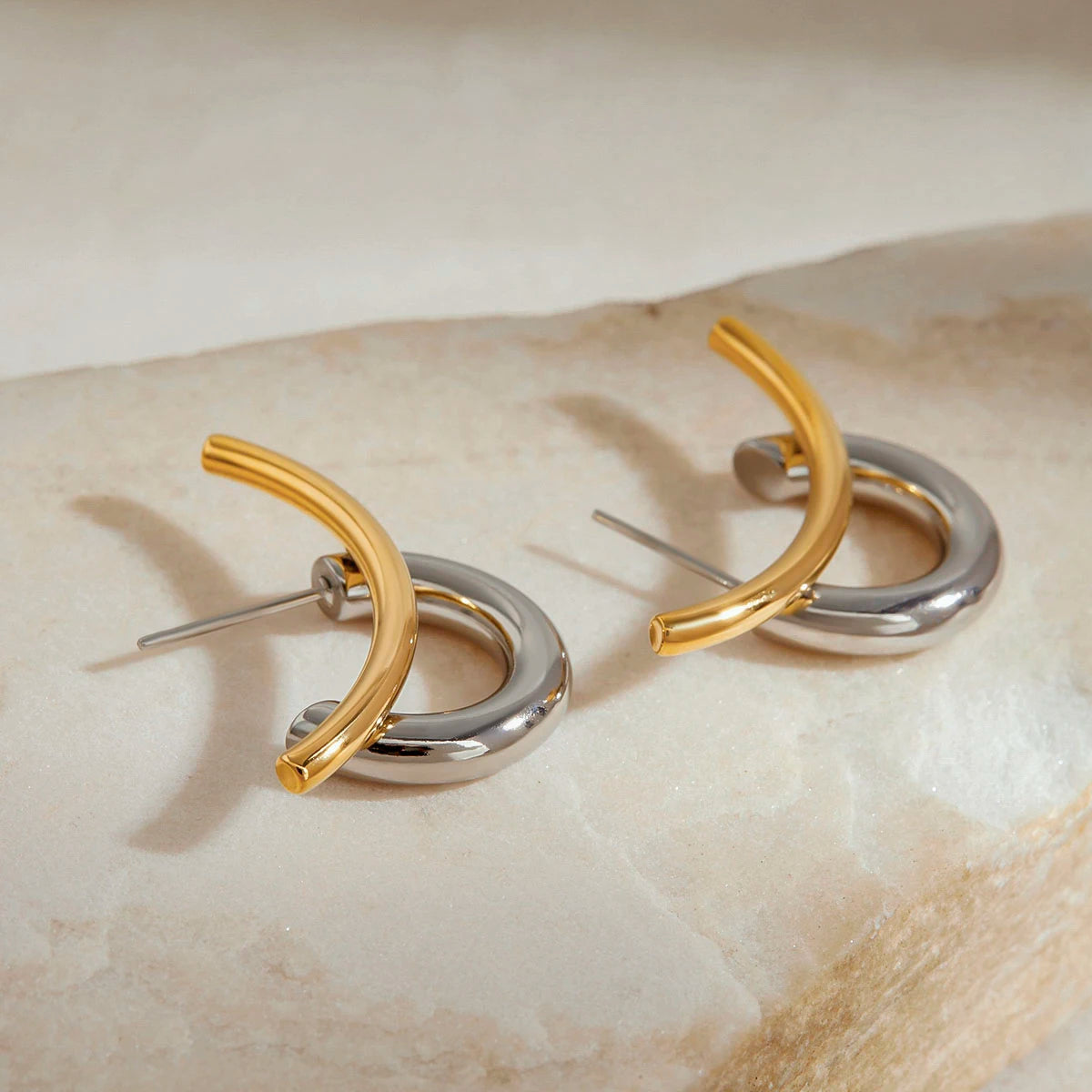 Chunky Silver Hoop Earrings — Stainless Steel · PS057