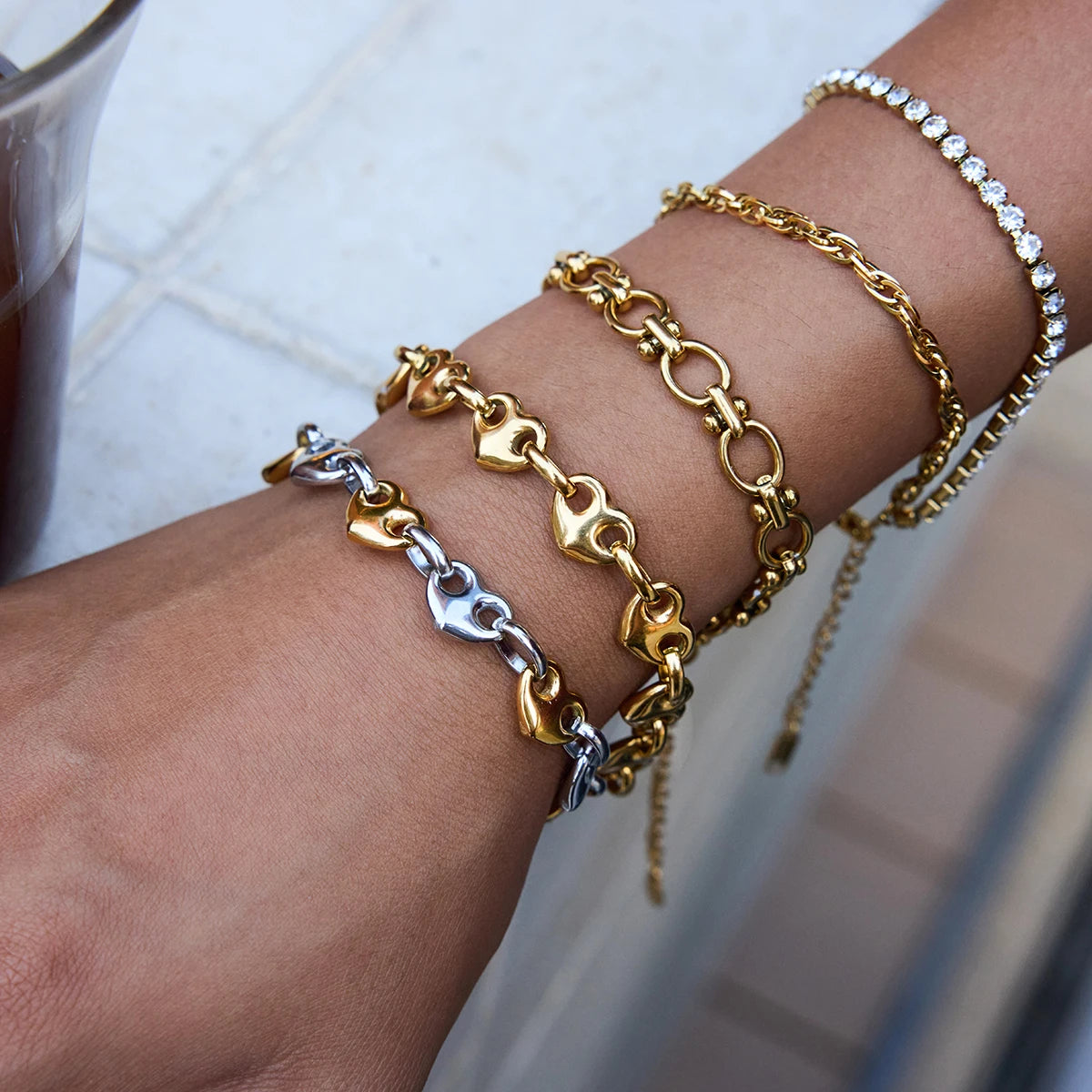 Two-Tone Heart Link Bracelet — Stainless Steel · PS361