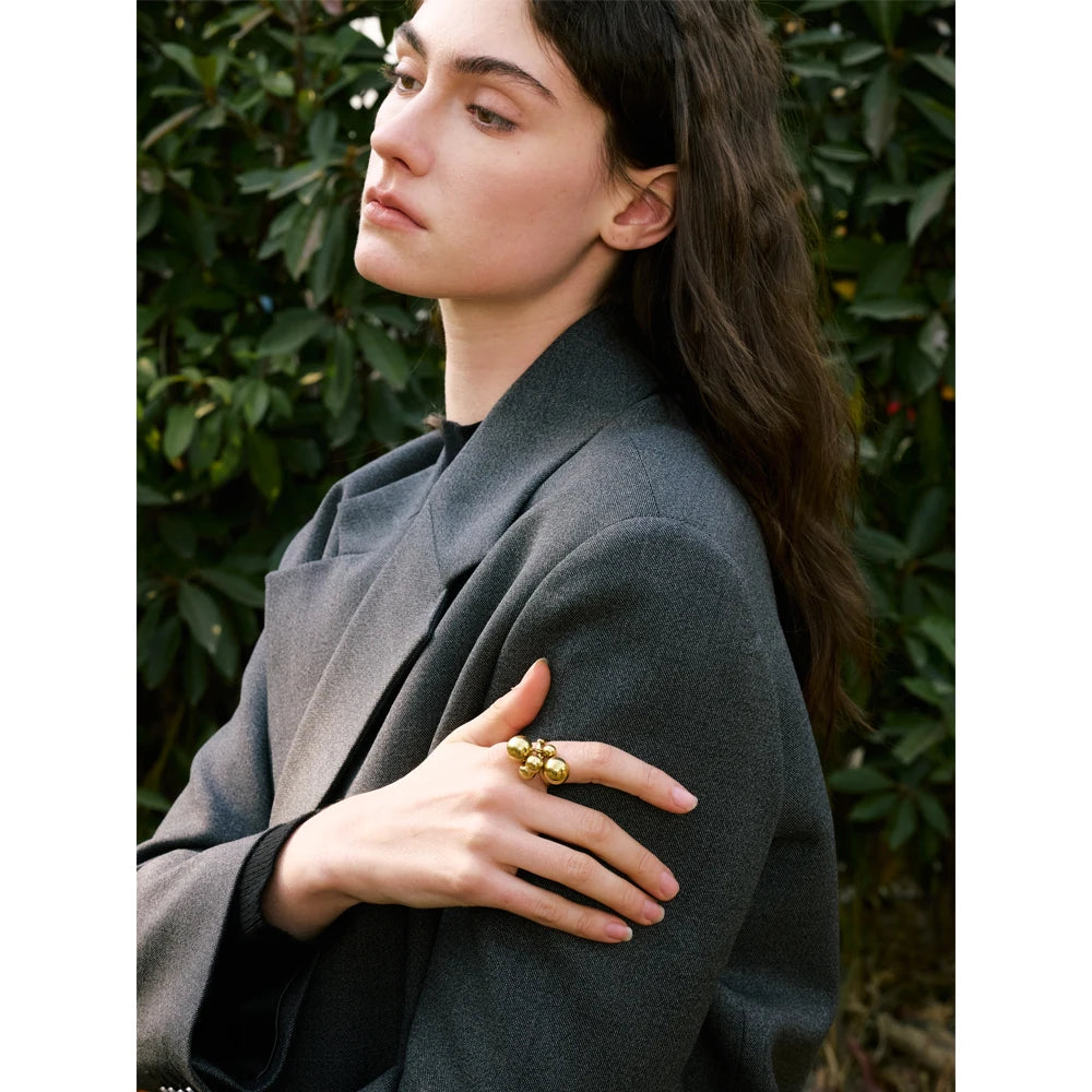 Beaded geometric ring in 18K gold-plated stainless steel.