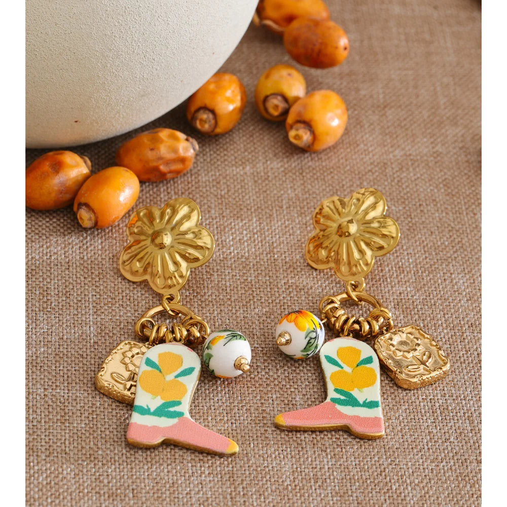 Flower Earrings — Gold-Plated Stainless Steel · PS1090