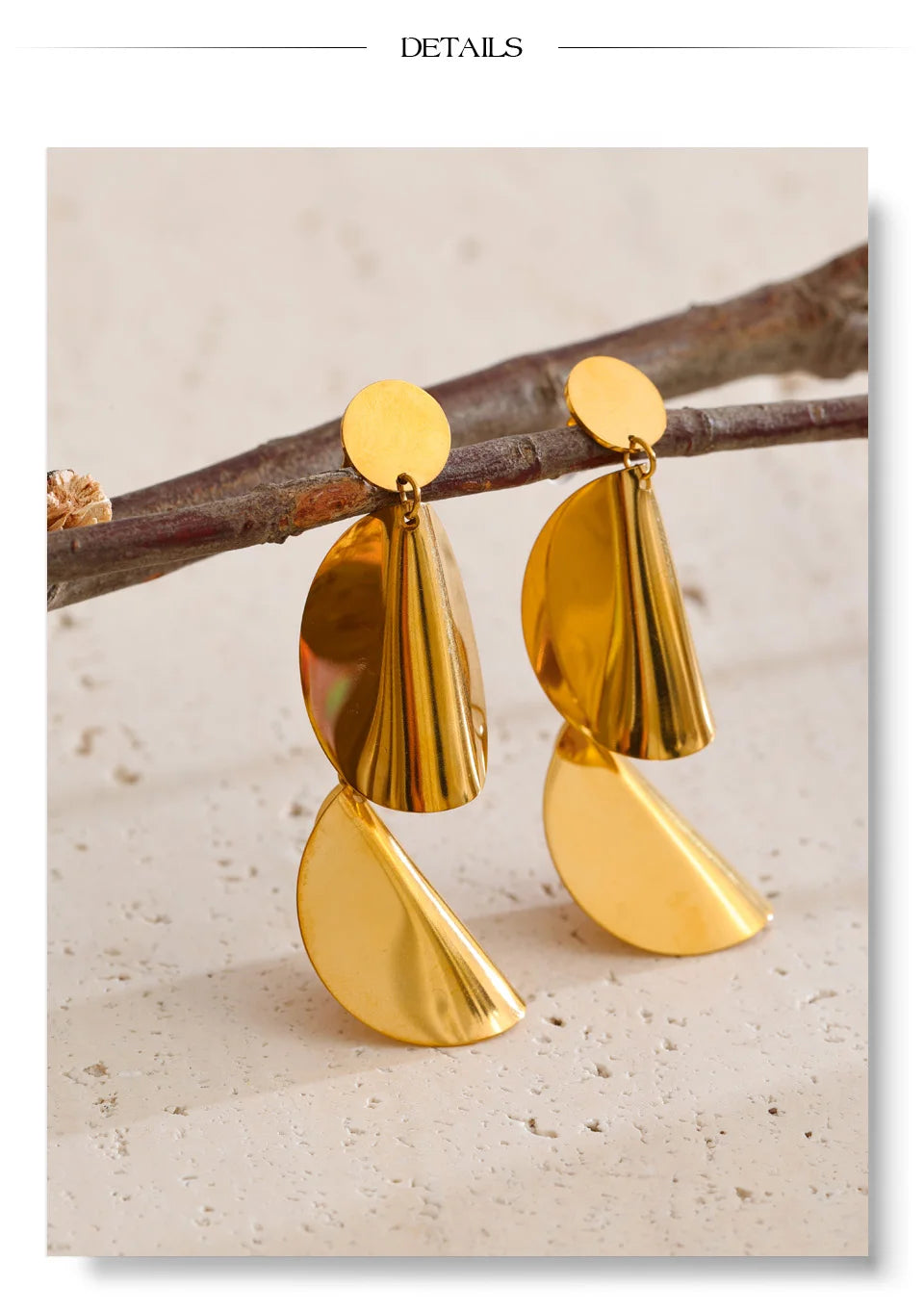 Geometric earrings in stainless steel.