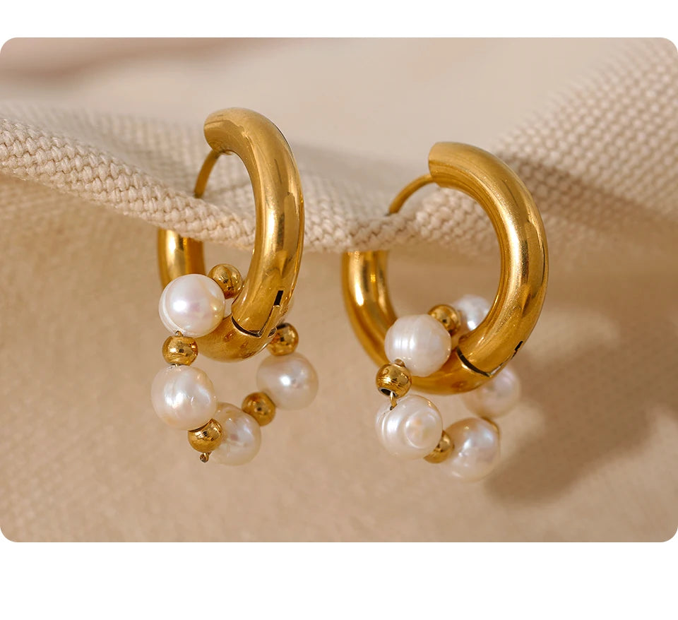 Freshwater Pearl Geometric Earrings — 18K Gold-Plated Stainless Steel with Freshwater Pearl · PS1683
