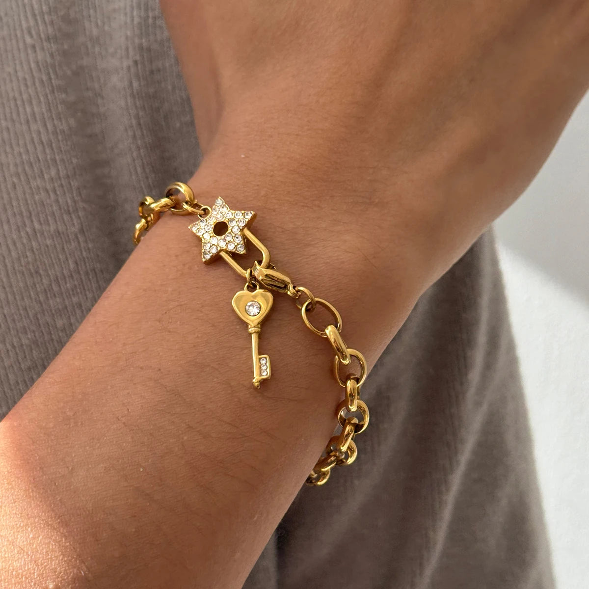 Star Lock Charm Bracelet Stack — Stainless Steel · PS045