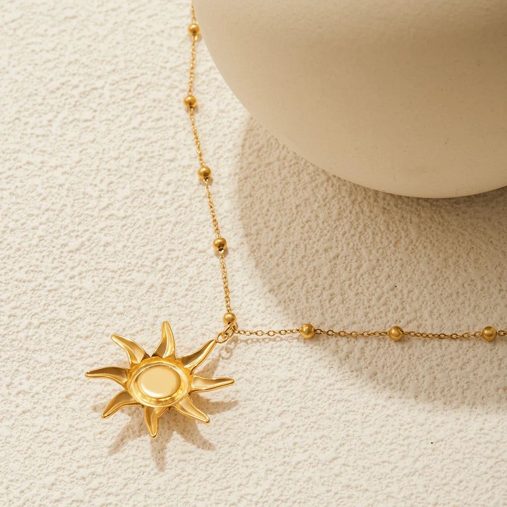 Layered Sun Necklace — Stainless Steel · PS184