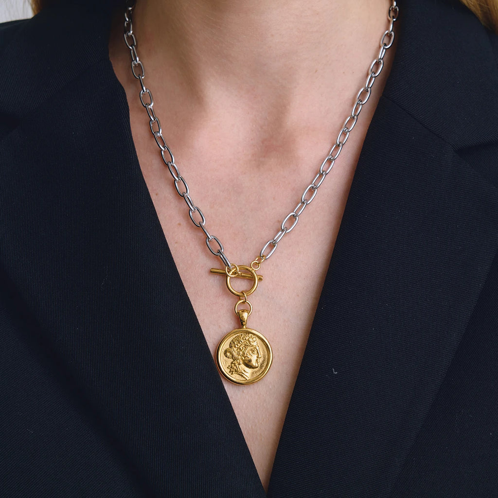 Coin Pendant Necklace — 18K Gold Plated · PA048