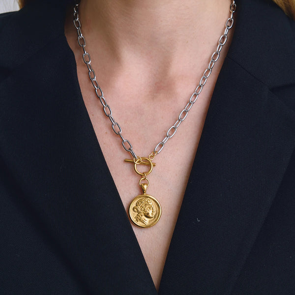 Coin Pendant Necklace — 18K Gold Plated · PA048
