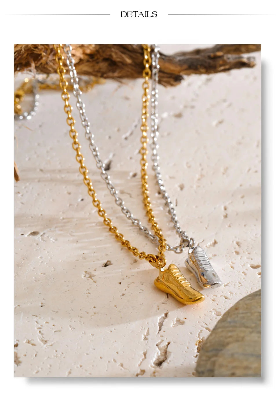 Geometric necklace in gold-plated stainless steel.